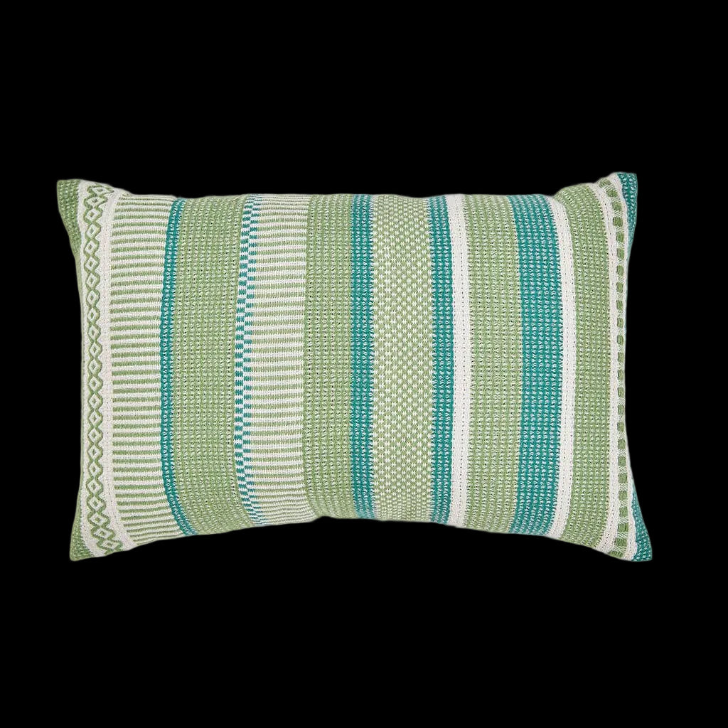 Darjeeling Clover Cushion: 40cm x 60cm