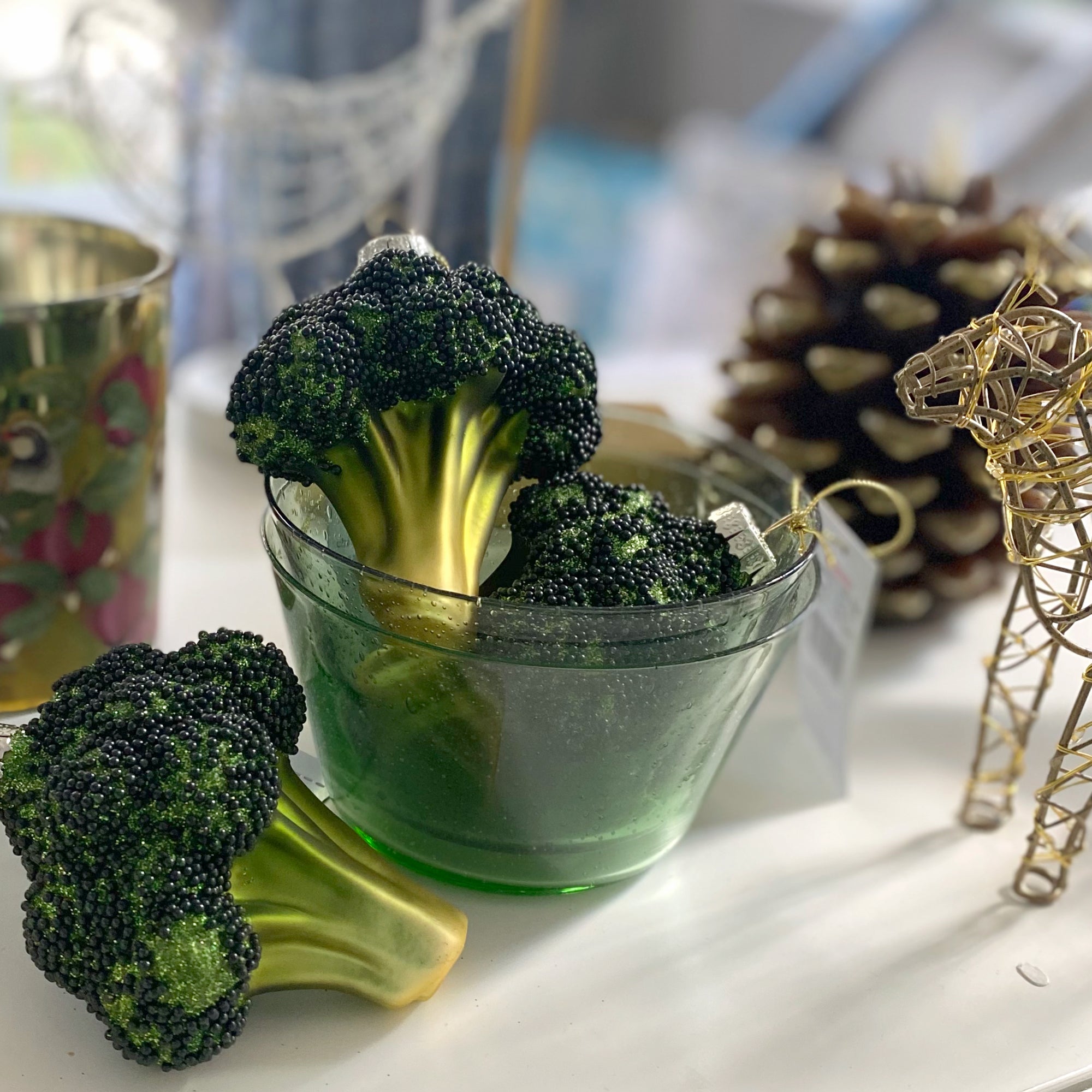 9cm Broccoli Stem glass ornament