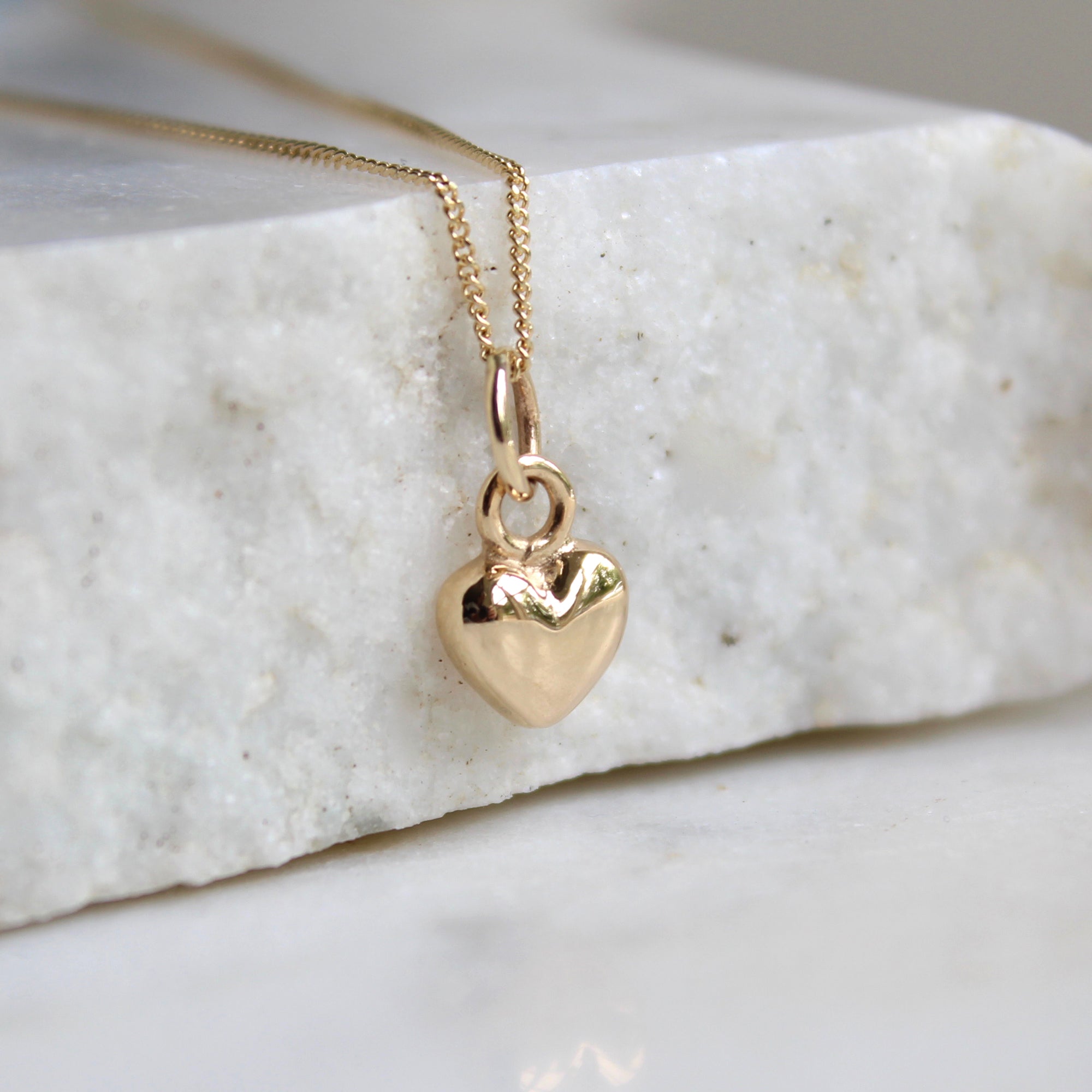 14ct gold heart necklace