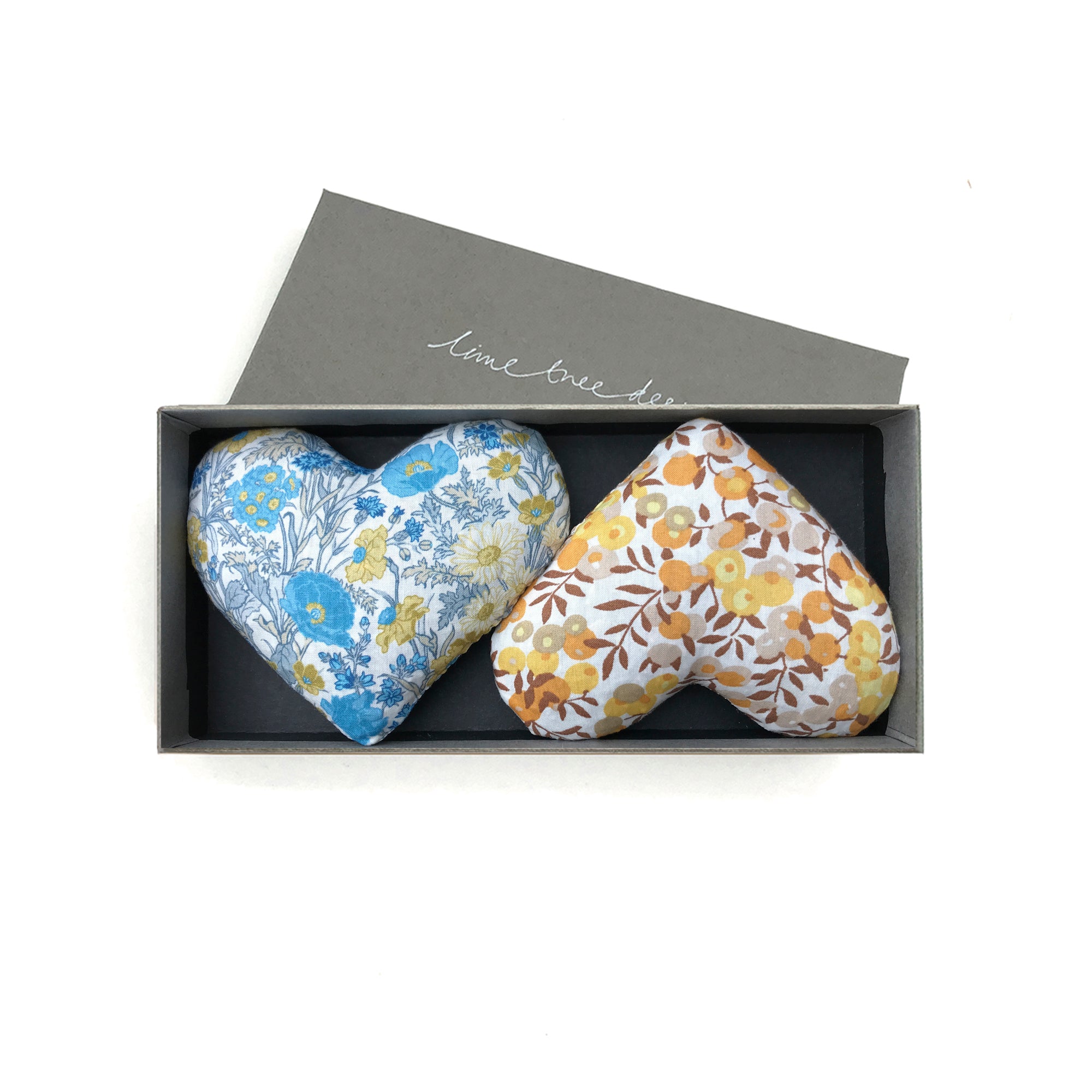 Box of 2 Lavender Hearts - Brief Encounter